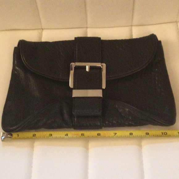 EUC Michael Kors Black Pebbled Clutch - Picture 14 of 16